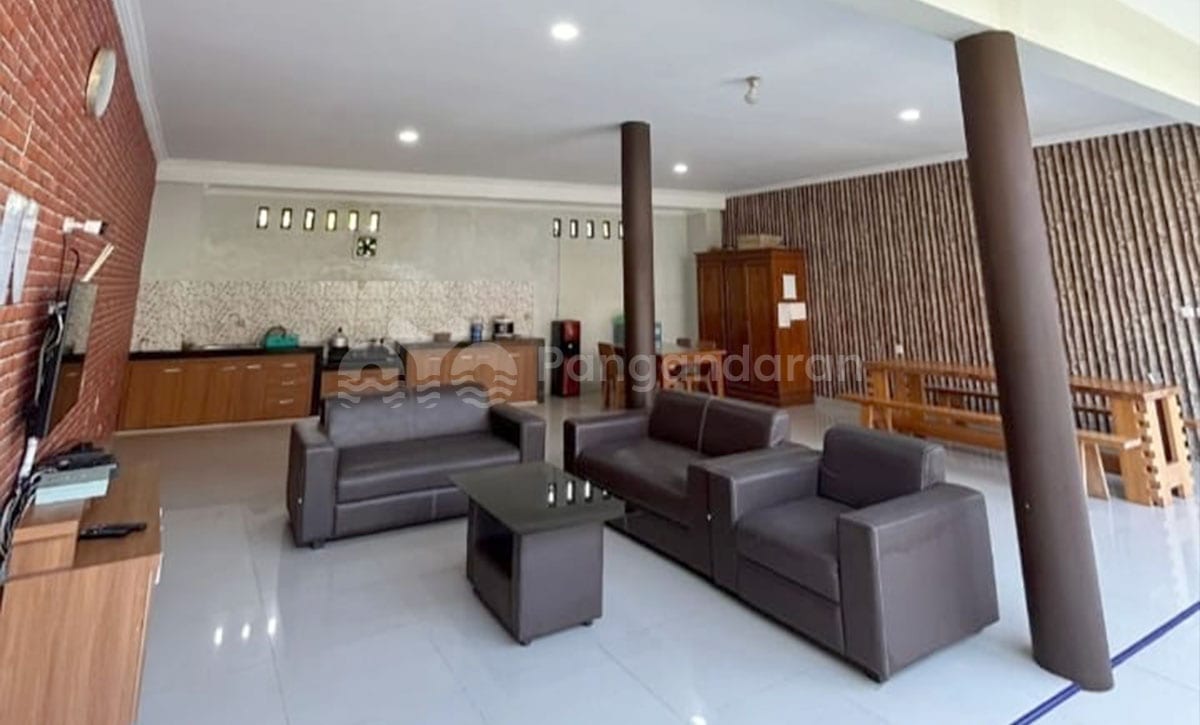 Homestay Batu Karas Pangandaran Merupakan Homestay di Batukaras 3 Kamar Tidur Kapasitas 15-20 Orang